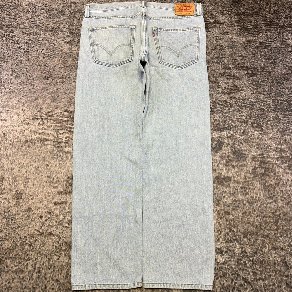 Levi's 505 Straight Fit Jeans Mens 36x30 Light Blue Denim VTG Y2K Casual